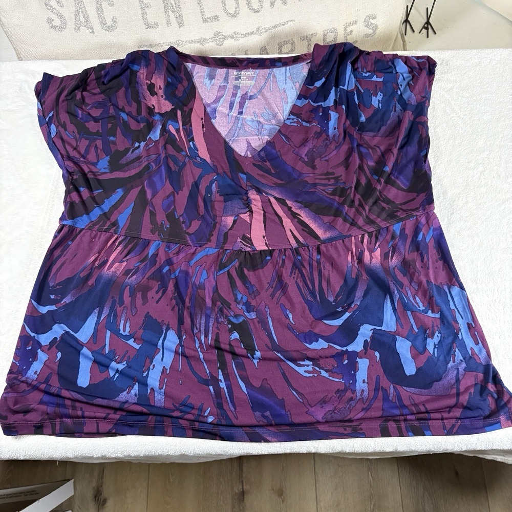 Lane Bryant Women's 26/28 Purple Blue Abstract Print Stretch Top Plus Size